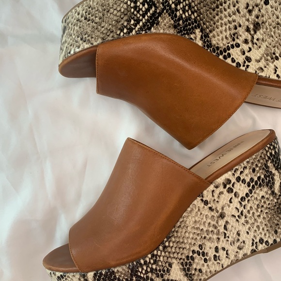 Nine West Snakeprint Wedges - Picture 6 of 8